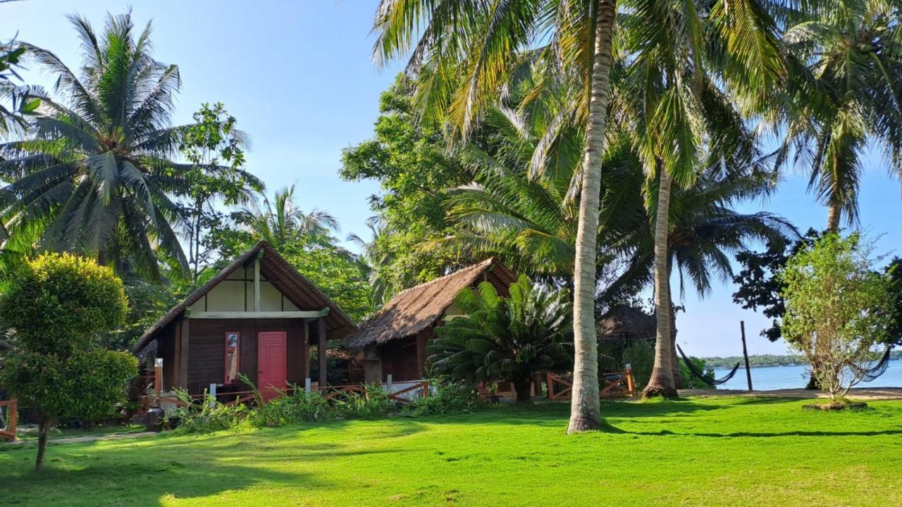 Bungalow Каримунджава Екстериор снимка